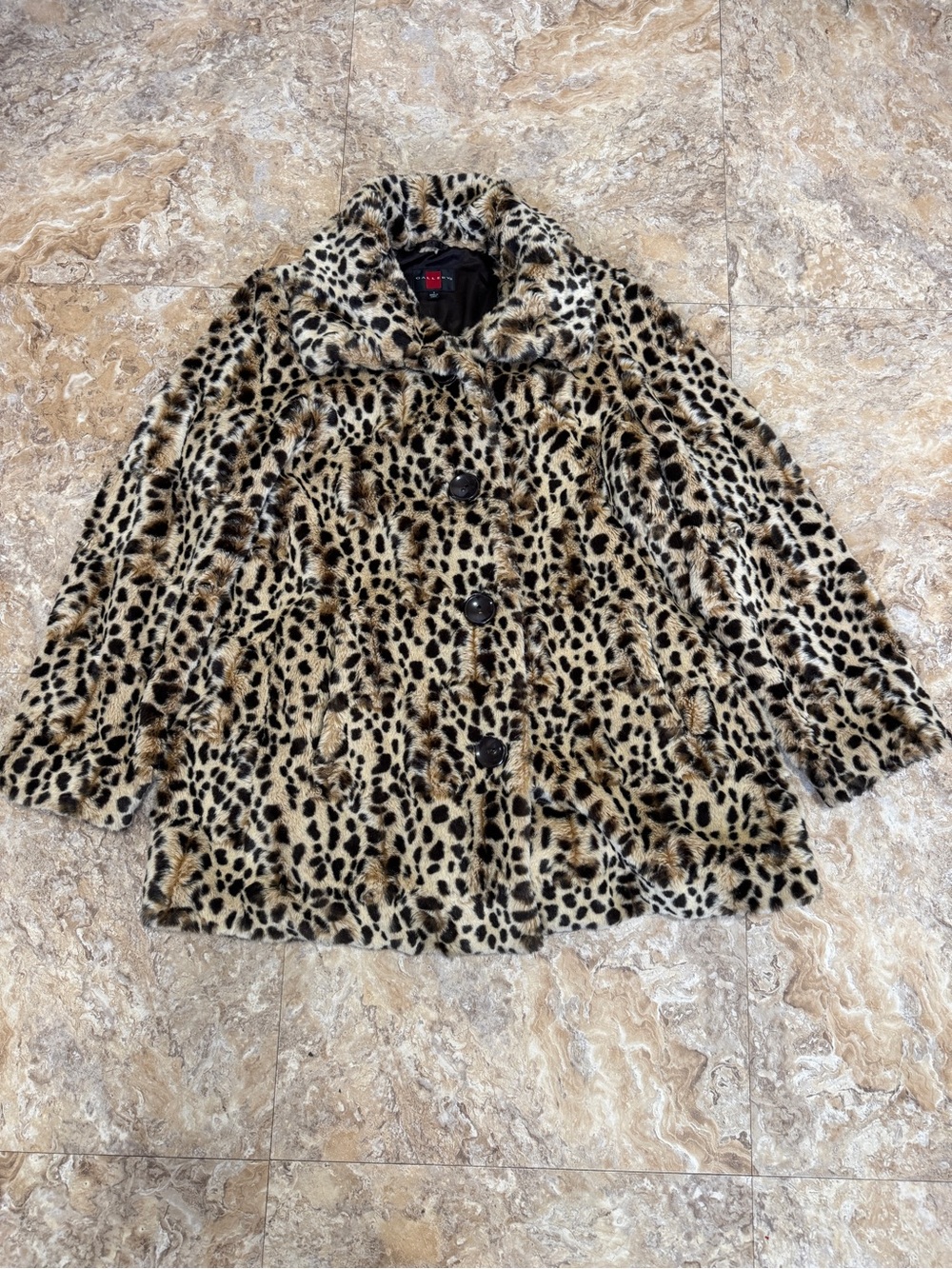 Gallery Leopard Print Faux Fur Coat - Black & Tan